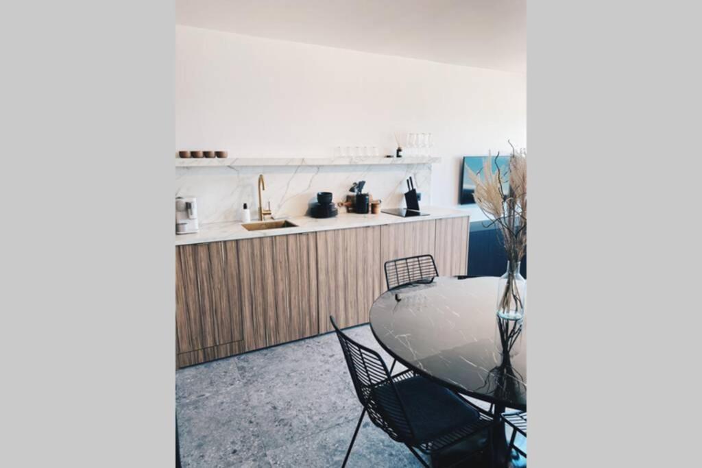 Wonderful Architect Designed Flat With Sea View Apartment Ostend Exterior photo